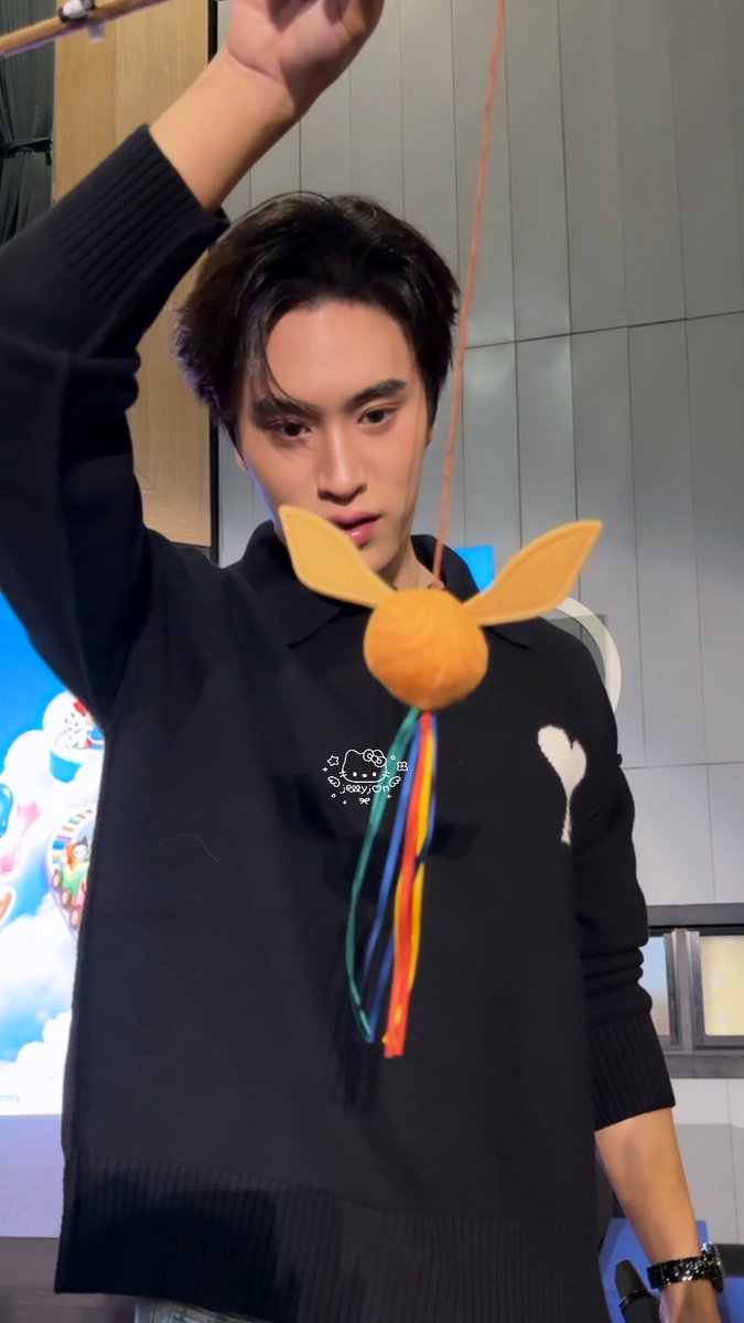 _jellyjxn's tweet photo. ตกแมวได้แล้วนี่งัย หนึ่งตุววว /ᐠ > ˕ <マ ♡ https://t.co/rCCkeqYX7r