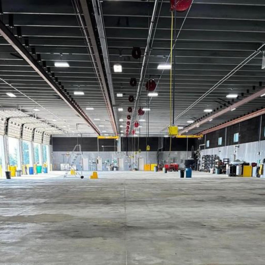 PROSOCO's tweet photo. Above &amp; Beyond Wash and Seal rescued a 25,000 SF floor for Iowa DOT from being torn out and replaced. Owner Trent Maschmann: "The floor is now instantly repelling water &amp; salt. We were able to save the floor and get them back in business without having to completely replace it!" https://t.co/8zDRkS3lJh