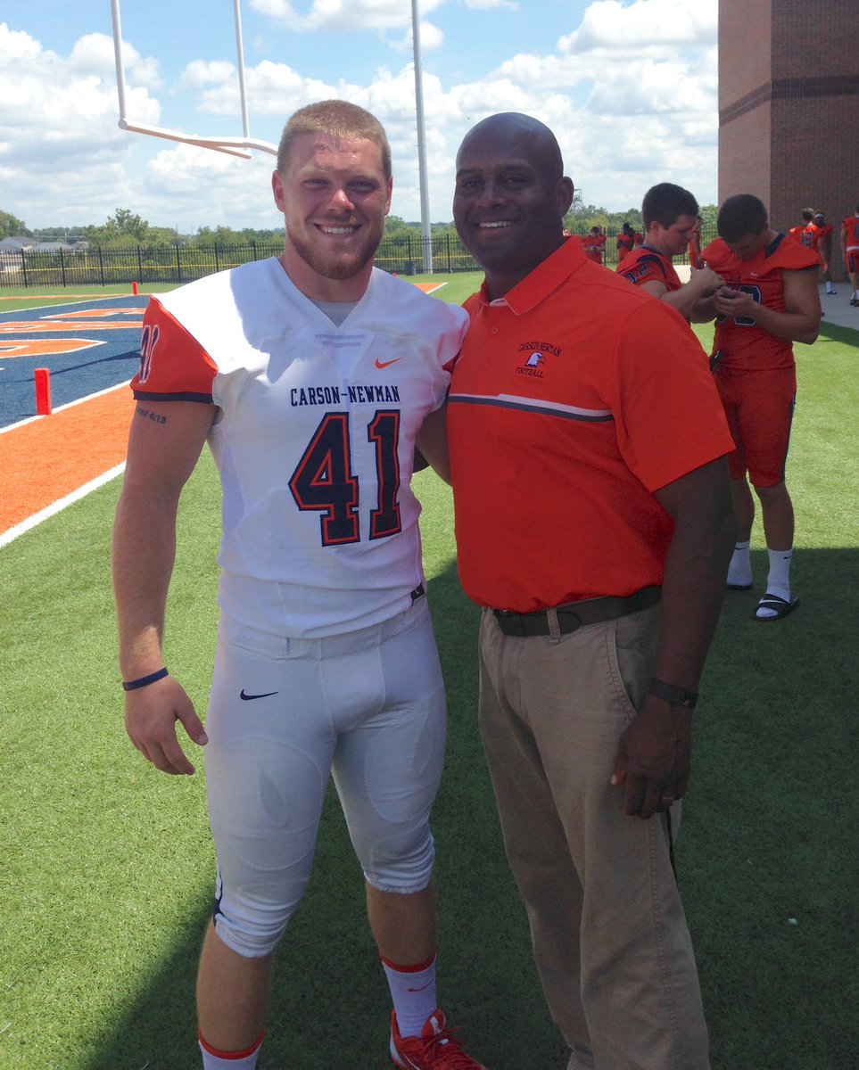 BStaton16's tweet photo. Happy birthday Coach! @Mike_Clowney https://t.co/eBEx46pw3b