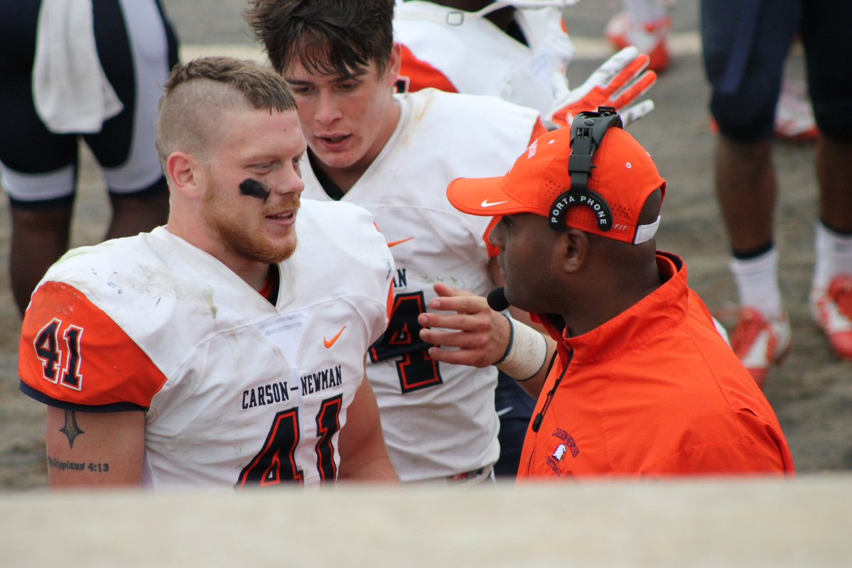 BStaton16's tweet photo. Happy birthday Coach! @Mike_Clowney https://t.co/eBEx46pw3b