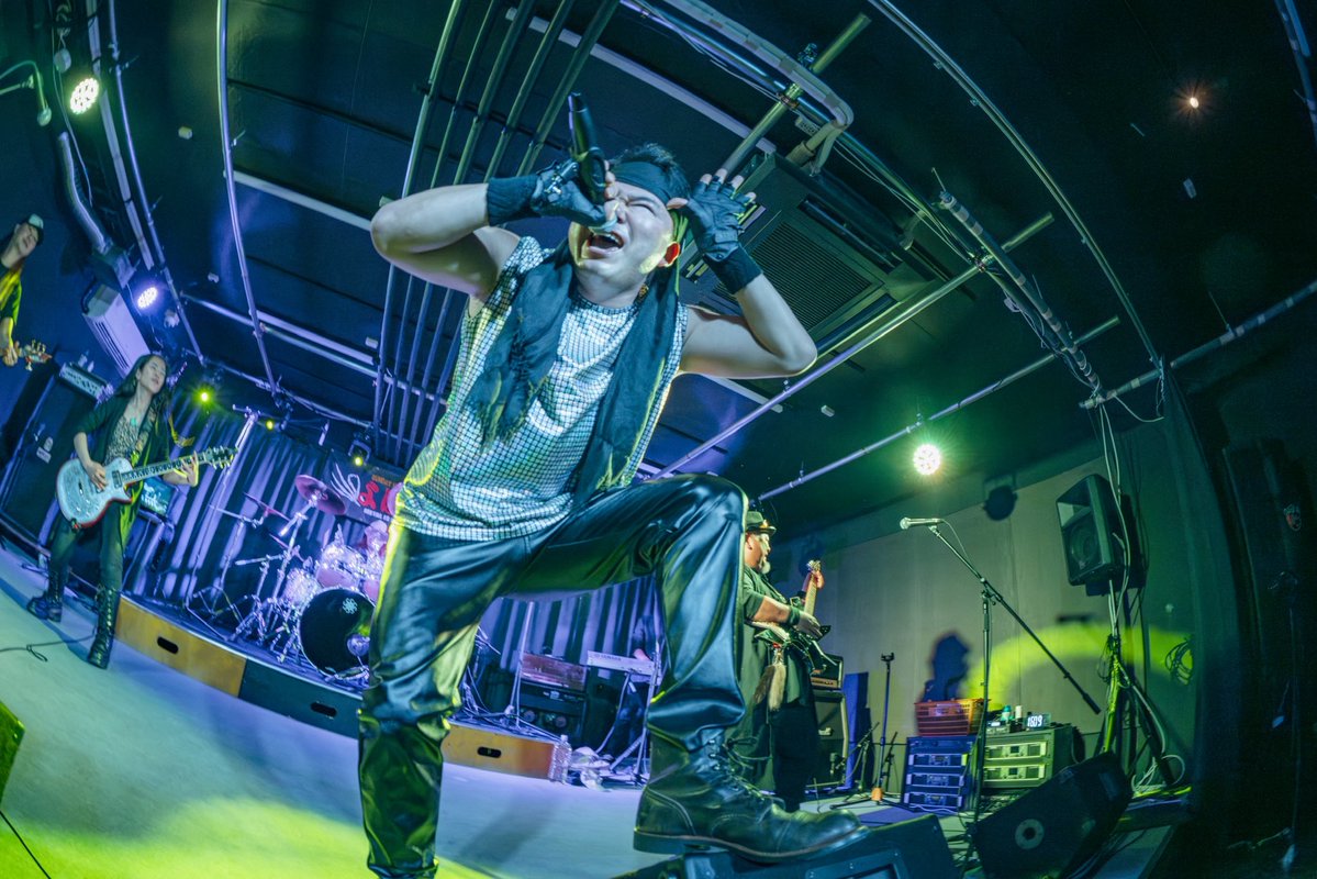 OSAKA_YOHOHO's tweet photo. 🌟 D×Q神戸super scramble presents
『融合ボルテージ』🌟
🔥2026.10.24(SAT)🔥
#superscramble
#よほほ
#INY9UALITY (東京)
#ヌーピーズ
#段ボーラー
#てふてふ (楽団仕様)
【Photo: @yu_delay 】
よほほ公式YouTube📺
https://t.co/V9aQtpr8yw
チャンネル登録よろしくお願いします🙇♀️ https://t.co/EYYodkSktA