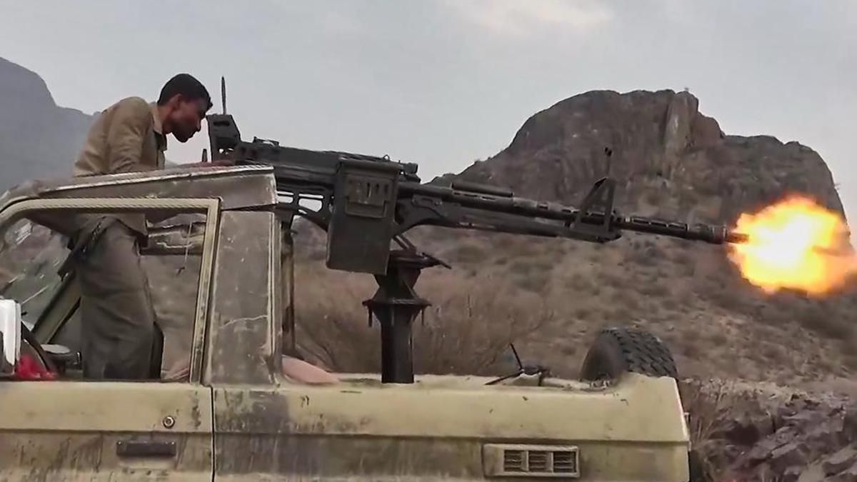 cnnturk's tweet photo. Yemen ordusu başkent Sana'ya "stratejik saldırı" başlattı https://t.co/WmGacr2uUp https://t.co/MHIuGghyTH
