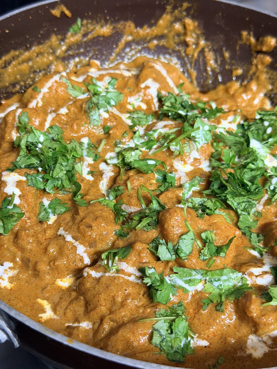 DBachhuka's tweet photo. Made Dhaba style dum aloo today 

Kitchen smells like heaven 😭 https://t.co/YMj9ftGRgj