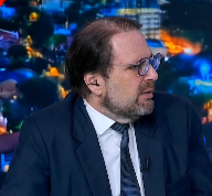 BogadoMayor's tweet photo. Es hora de ponerlo en su lugar a este charlatán "profesional". https://t.co/Do5zBU0ayy