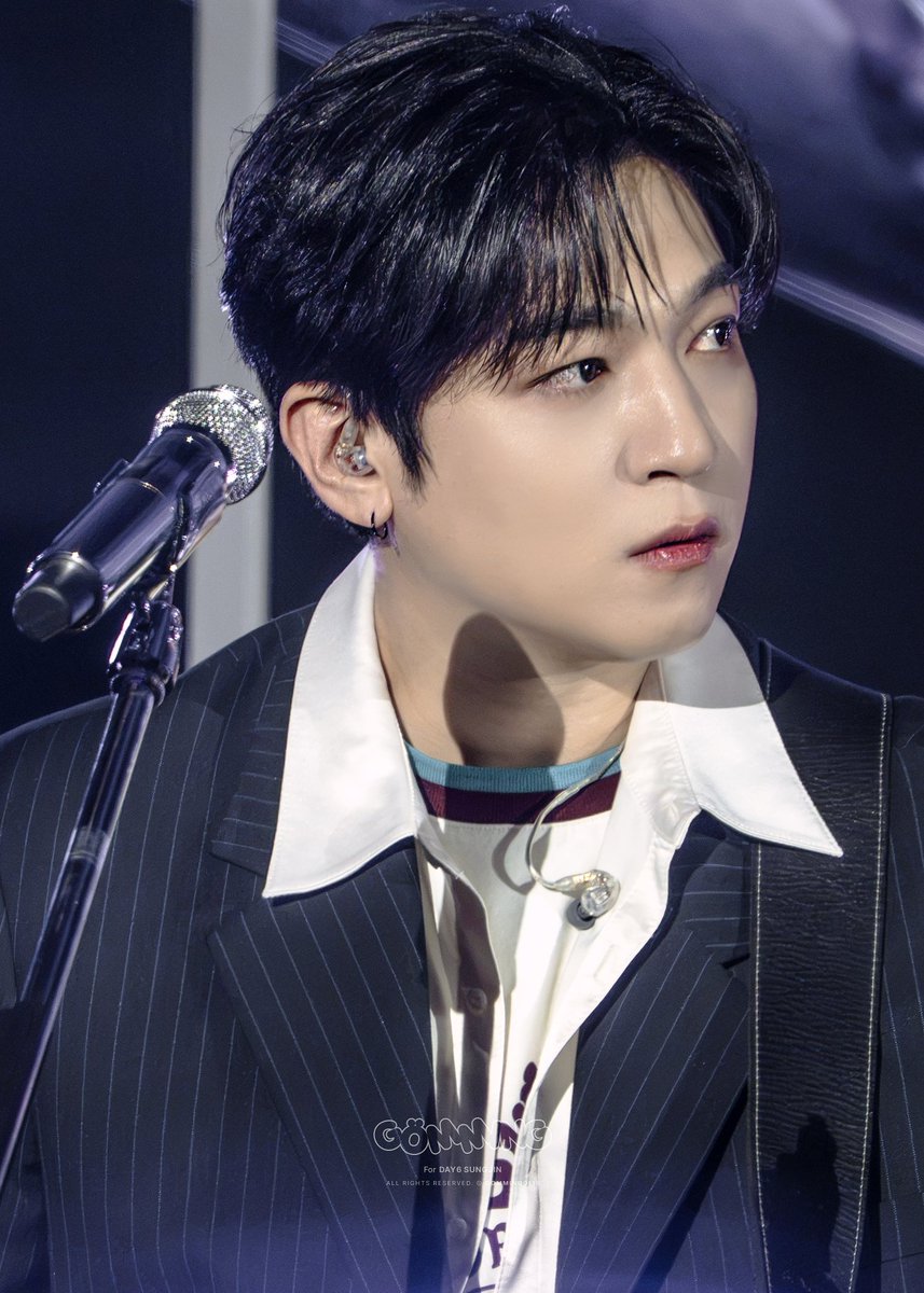 gomming0116's tweet photo. 261004 XMF 
❤️‍🔥❤️‍🔥❤️‍🔥
#성진 #SUNGJIN #DAY6 https://t.co/q9WLjfgkCu