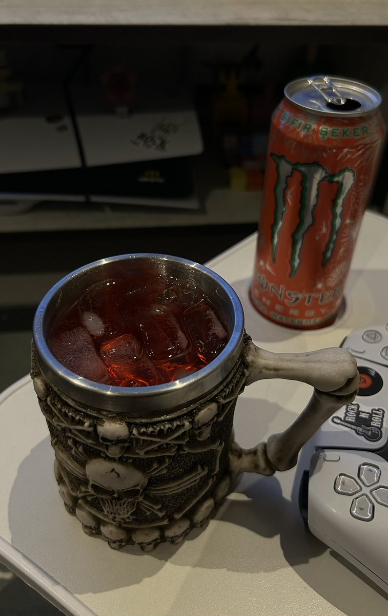 nd111x's tweet photo. Chilling https://t.co/WhgJfCRL7W