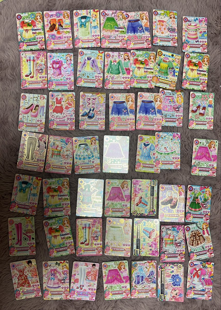 n_rff4's tweet photo. 求めてるカードある方いませんか（ ;  ; ）？
#アイカツカード #譲渡 #アイカツ https://t.co/dFUF7OZtTR