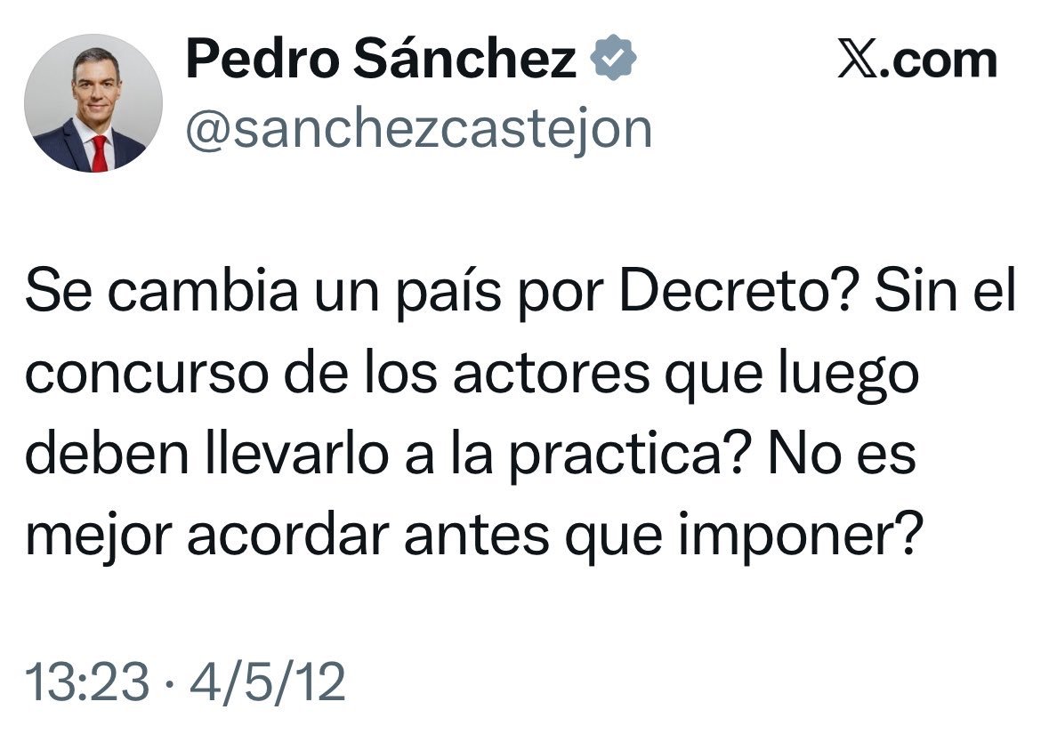 diostuitero's tweet photo. Sánchez del pasado es la mejor oposición al Sánchez del presente. https://t.co/BWk7QHDuRf