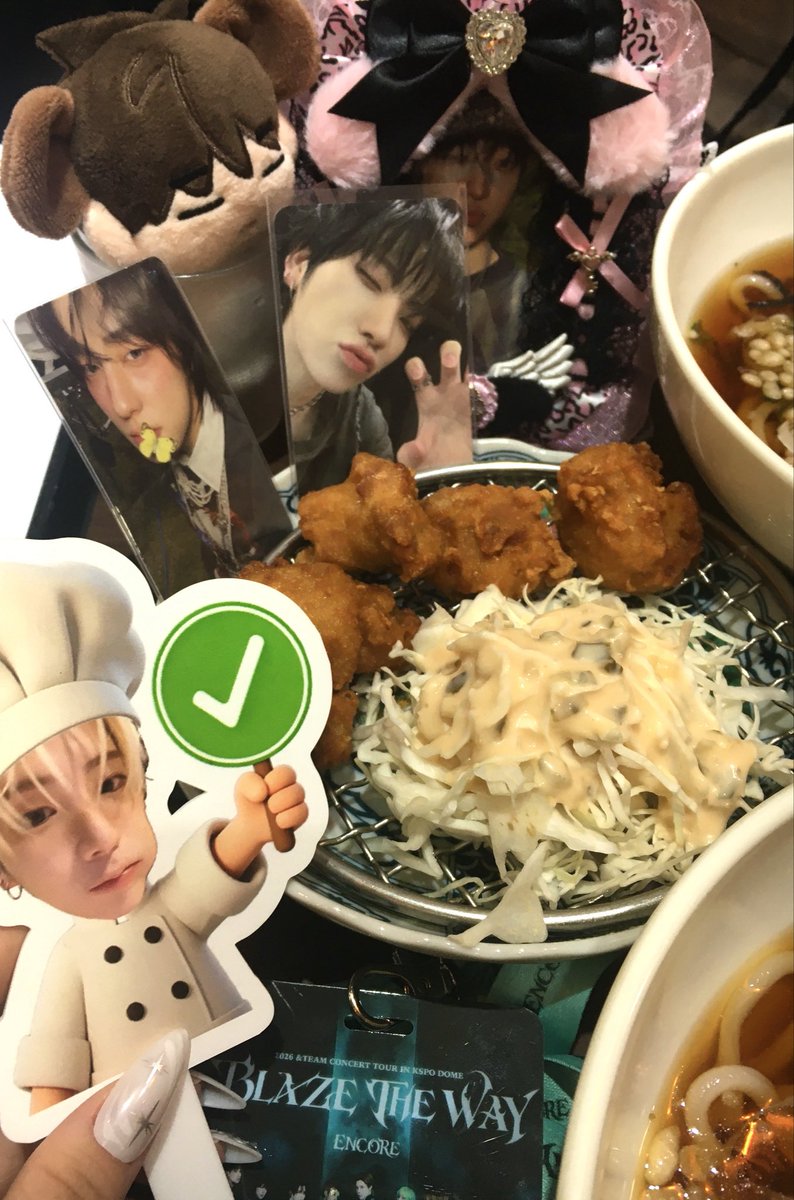 zuzuEJ's tweet photo. #르네트친소 #루네트친소 
쭈사모랑 친해질 루네..🤍 https://t.co/id2YzmhXGg