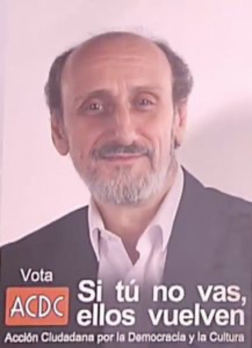 HyperTexass's tweet photo. El único presidente válido para España. https://t.co/7k2F7mUoWw