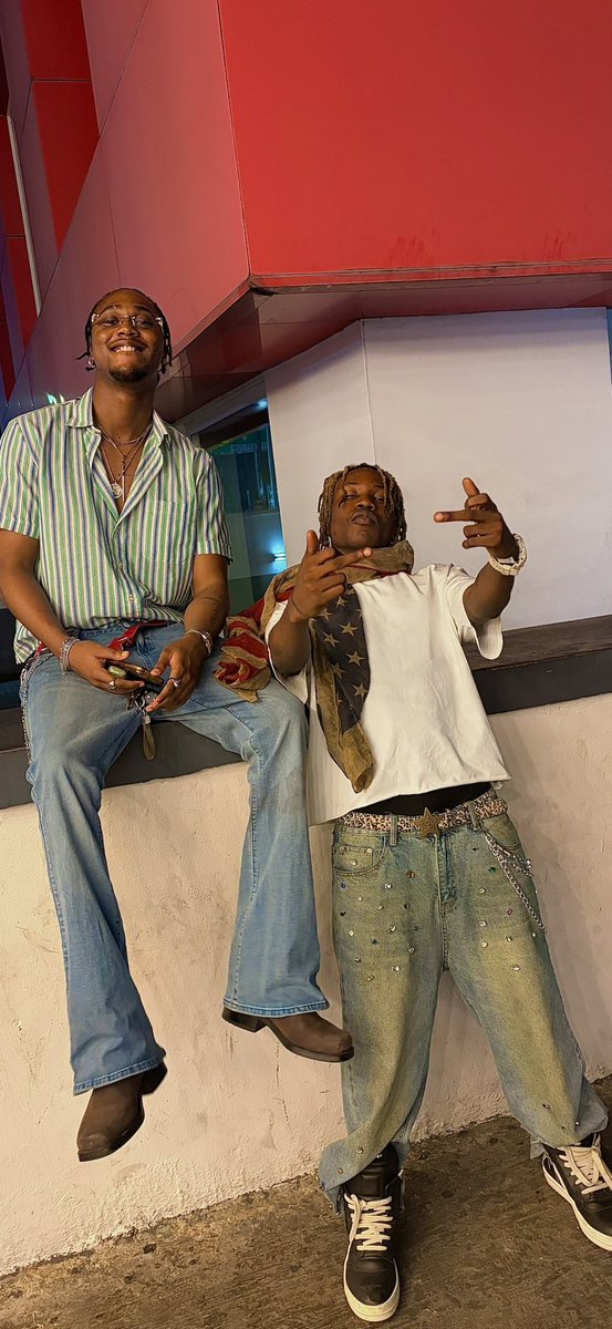 Dalte_'s tweet photo. is out everywhere https://t.co/QvvFezo3JE