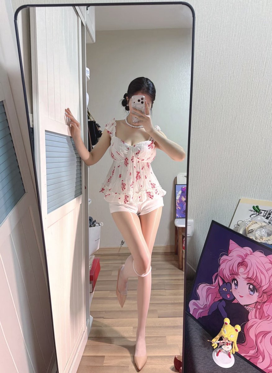 lisa41uv8's tweet photo. 第一次玩x 有男生想看我的福吗

我真的不要🚪

真的给b看 不信你试试 

我真的是女菩萨 https://t.co/RW3BcK6Vqz