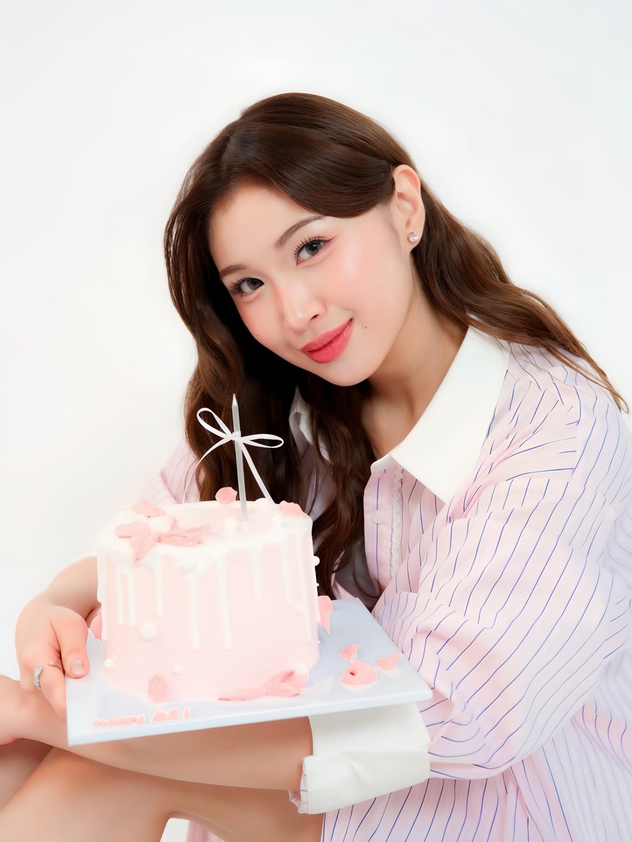 INengah_'s tweet photo. Itu manis dari kue ulang tahun kayaknya pindah semua ke senyuman cici deh
Pesona wanita umur 28
@_shanindira https://t.co/Qk1Eueh5AH