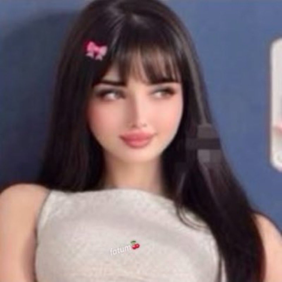 xf__20's tweet photo. يُزهر فيني كل شعور حلو يخصك♥️. https://t.co/jucyHEg1yF
