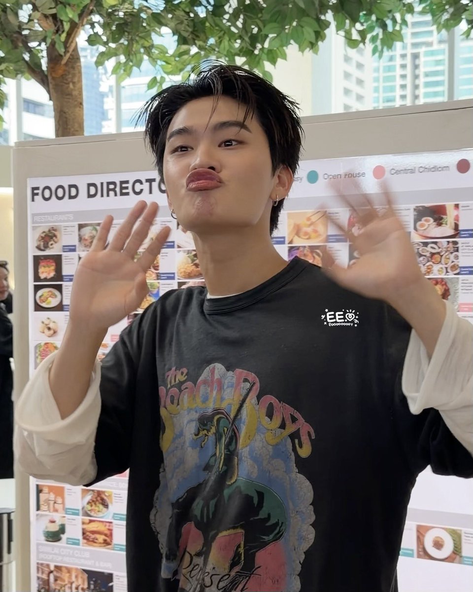 foooooooony's tweet photo. สุขล้นๆค้าบบบบ❤️✨

#RepresentTHxTHAI
#THAIchayanon https://t.co/fo928ok6T7