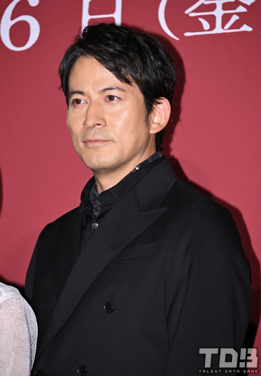 talent_databank's tweet photo. 映画『#わたしの知らない子どもたち』
公開直前舞台挨拶

岡田准一、撮影現場で子どもに“乗り物”扱いされる関係性にスタッフから「筋トレ中ですか？」とツッコまれる

小八重葵美に“ひらパー兄さん”を見られタジタジ「なるべく隠しときたかった」

https://t.co/PHHflImRUl

#岡田准一 https://t.co/jUZ19GkBME
