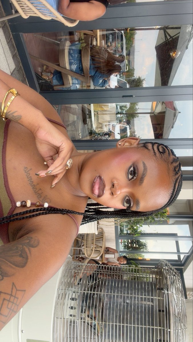 letlhogonolo_nm's tweet photo. What a face!!!! https://t.co/piGcXN6VTE