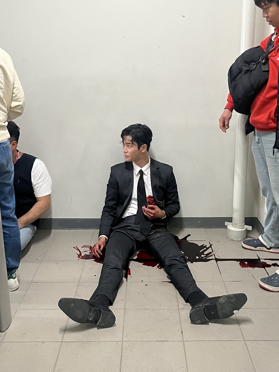 FNC_ACTOR's tweet photo. [📷] 2026.10.05 우리 함께한 10년 #4 (부제: 로운이의 선물)

로운이의 사진첩을 털어 마련한
로운이가 보내준 선물! 로밍이들에게 공개합니다!

더 많은 사진은 팬카페와 위버스에서 확인해주세요!
>> https://t.co/fINdOaPKWH

#로운 #ROWOON #로운이_써내려간_열번째페이지 #Happy10thRowoon https://t.co/rkxzdNFwUY
