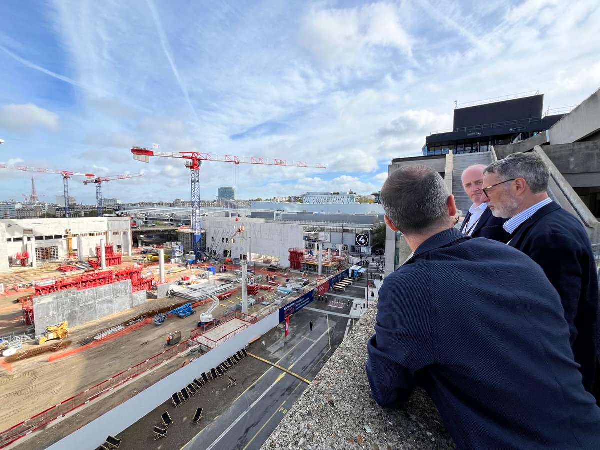 UFILive's tweet photo. 👀 Behind the scenes at Paris Expo Porte de Versailles with the UFI Operations &amp; Services Working Group! 🇫🇷

🤝 A big thank you to Viparis for welcoming us, and to RX France for organising the visit to the Paris Builders Show!

#ufi #Ops #ParisBuildersShow #Viparis https://t.co/yuA2l9p00q
