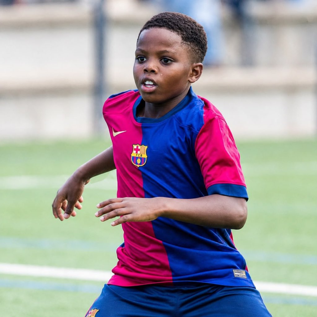 official_esclub's tweet photo. Barcelona academy's 12 year-old Destiny Kosiso has 145 goals in 52 games and just scored a hat-trick against Villarreal U12.
Shouldn’t the NFF be doing everything possible to get this boy to choose Nigeria before Spain comes calling? 👀 https://t.co/7VKHuX1roS