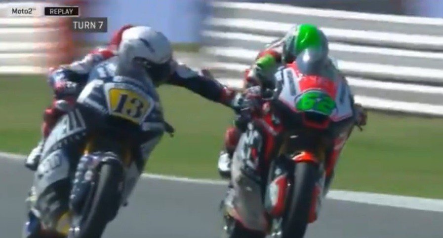 ctrlaltsuppr_72's tweet photo. @LClapets Alex Marquez quand son frère sera P1 et qu'une Aprilia viendra l'emmerder : https://t.co/Ybe8ZfKWDI