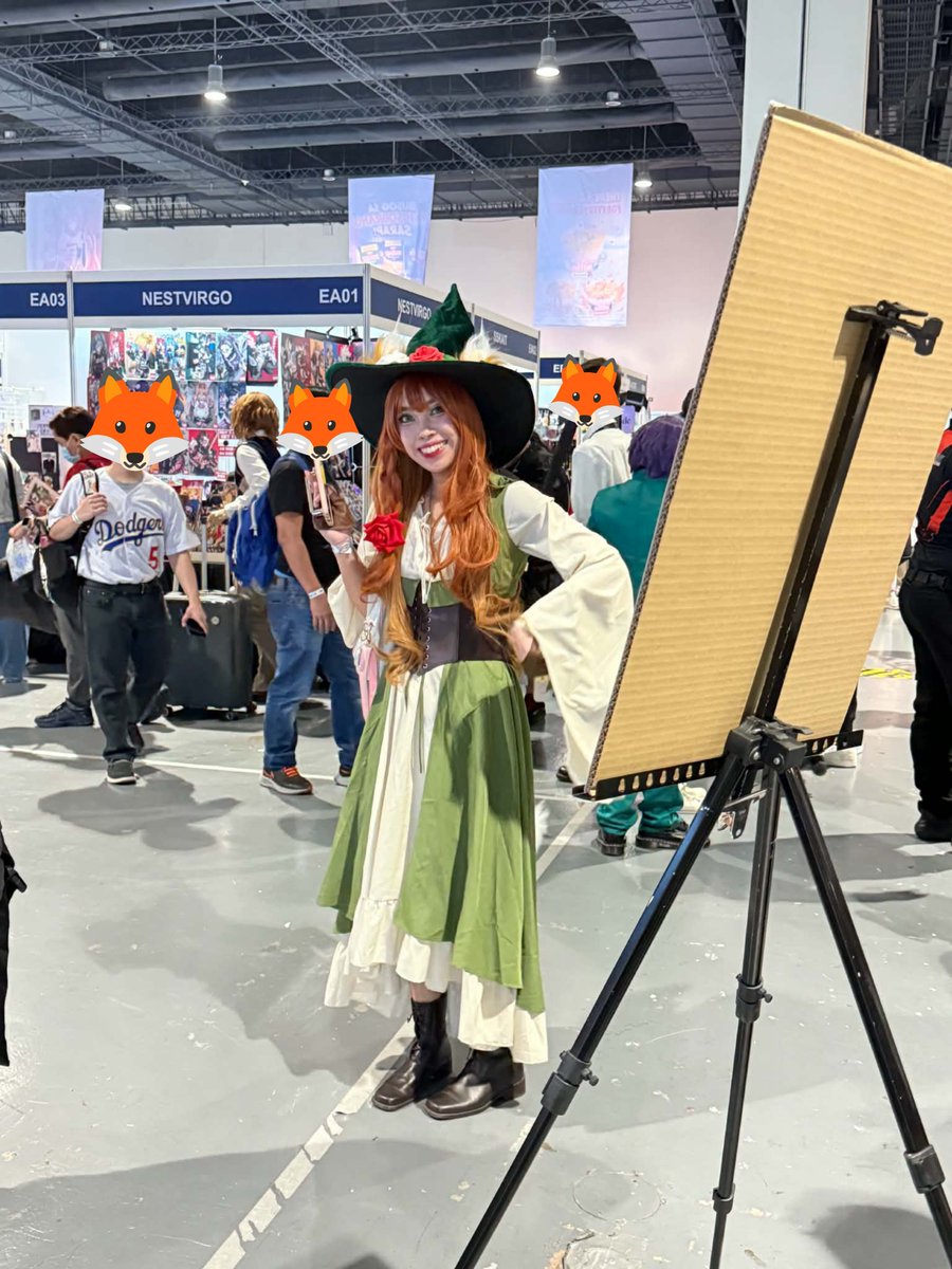rainsugarkiss's tweet photo. Went as Gwylan yesterday, cosmania d3! I hope you enjoyed my gifts, dears hehe 💚

[ #dol #gwylanthecurious ] https://t.co/2RyLkio099