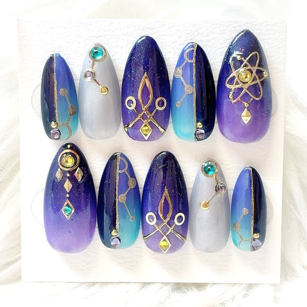 korisNail's tweet photo. 原神(Genshin)モチーフネイル💅
🆕新作🆕

【ミティヤ(Mitya: 米提亚)】イメージ

#痛ネイル　#キャラネイル　#原神ネイル
#概念ネイル　#原神 https://t.co/hkRTe6Xwp5