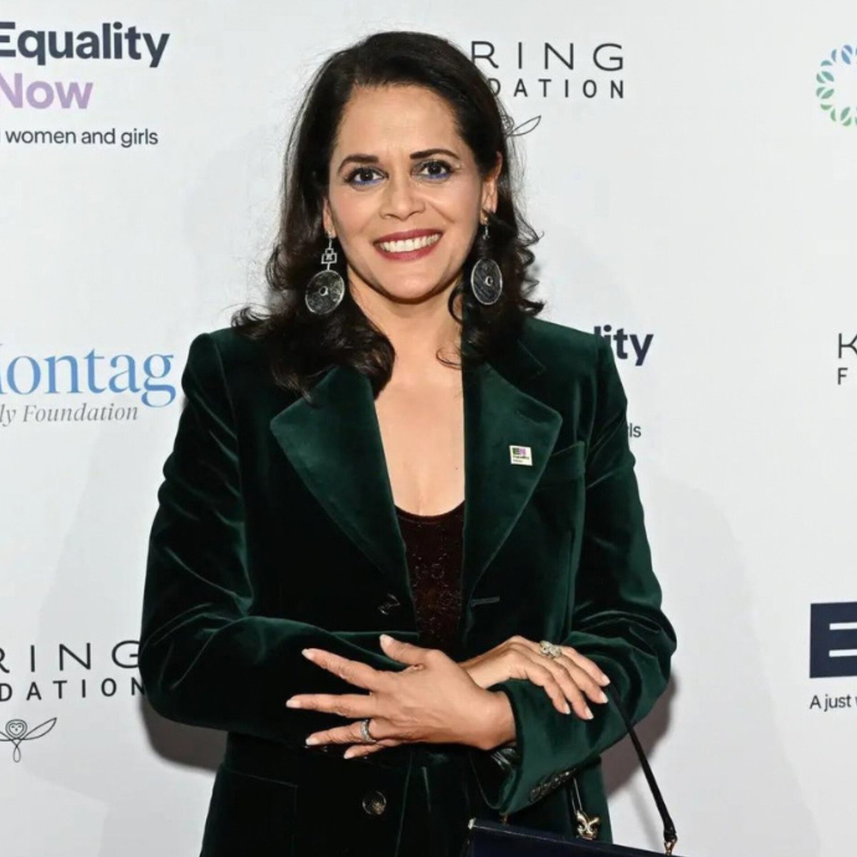 shorts_91's tweet photo. Kolkata-born Sharmila Mona Sinha joins the US National Women’s Hall of Fame, becoming the second Indian-origin woman honoured after Indra Nooyi.
Read more on https://t.co/mx8jBi5LNI
#SharmilaSinha #India #US #WomenLeaders #EqualityNow #WomenEmpowerment https://t.co/H0ua5rdEAO