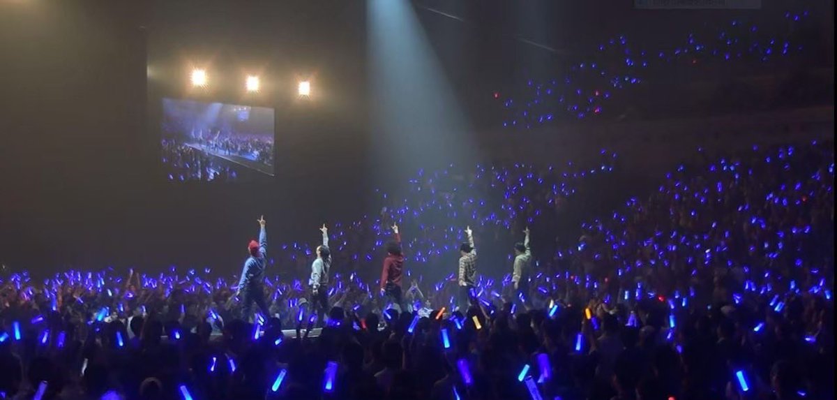 rabkuri's tweet photo. 2次先行開始しました！さぁ約束の地で会おう…

【ROOTSとしてのラストワンマンライブ】 
2027年2月6日(土) ”LAST LIVE ROOTS 日本武道館” 

HP2次先行の受付が開始

🔗https://t.co/kkBfJVkCmI 
#ラストライブルーツ #リアルアキバボーイズ武道館 https://t.co/mlOtRG9hZ4