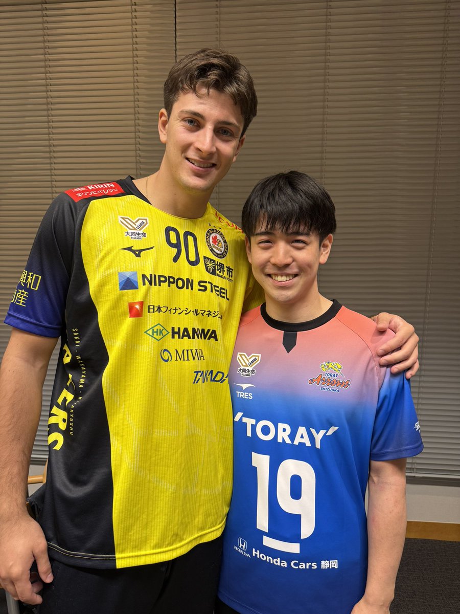 TORAY_ArrowsMEN's tweet photo. 【 📸 】

2026-27 大同生命SV.LEAGUE
オープニングカンファレンス

#東レアローズ静岡 https://t.co/aZbt4esygb