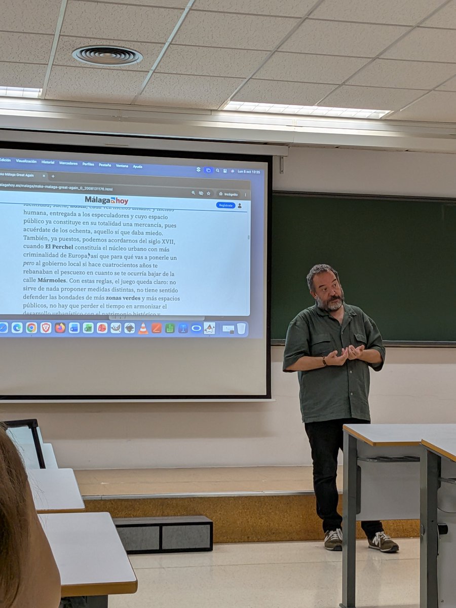 lourdessmuz's tweet photo. "A veces es mejor no saber del tema, para poder fijarte en los pequeños detalles", Pablo Bujalance.
Frase de @pbujalance en #GPIO26 https://t.co/ysOvHwguhC