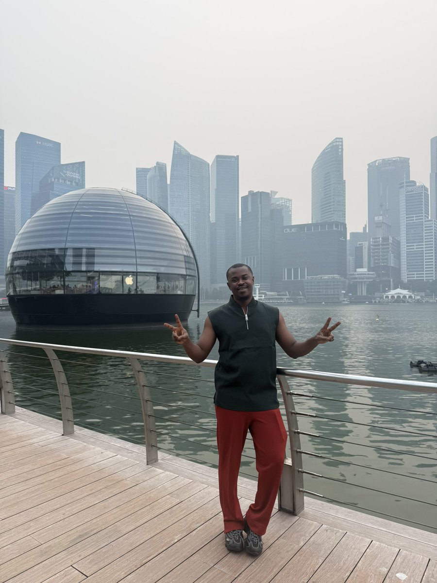 Amoaning_samuel's tweet photo. They got nothing on us 
#Token2049 https://t.co/YK0dK2cgfO