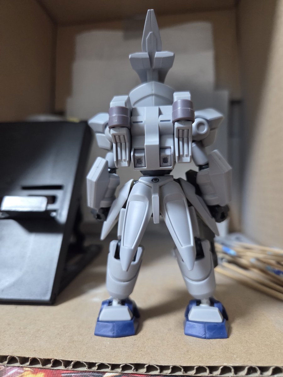 toki_a2957's tweet photo. 途中経過
なんか��ルシオンディードになっちゃったよねって
色少しづつ足してきたい
#ダンボール戦機
#LBX
#プラモデル https://t.co/SxR79aYbOm