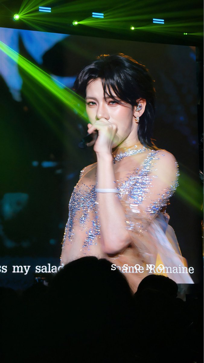 Ssomowan's tweet photo. 201003 ยังไม่กลับบ้าน 

#PERSES_UNCENSOREDConcert
#PERSES_TH #PERSES https://t.co/prFsrGeWbX