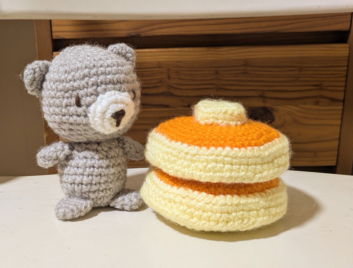 kano_handmade_'s tweet photo. グレーのクマさんを作りました🧸
パンケーキといっしょに https://t.co/IO7QDnEJdF