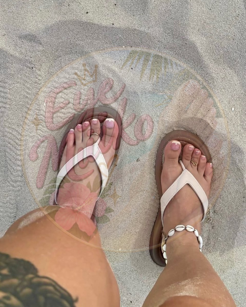 prettyeyemiiko's tweet photo. Everything pretty 💕👣✨ https://t.co/FWGtVw88E4 https://t.co/f0Tbj5VGyb