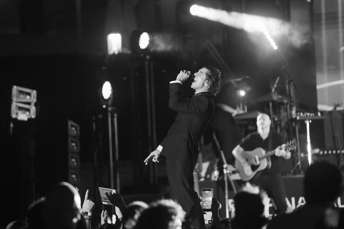 FCDavidBisbalUY's tweet photo. y con unas ganas enormes de reencontrarme con mi público. ¡Vamos con ETERNOS!
@davidbisbal vía instagram
@umuruguay @umargentina @universalspain
@gtstalentspain
@rafaelnadal @rafanadalacademy
#david #bisbal #rafanadal #musica #eternos #rafanadalacademy #davidbisbal https://t.co/ySvnKLL5G0