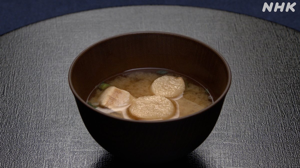 nhk_bijutsu's tweet photo. 【明日のBS #美の壺 】は #麩 （ふ）の意外過ぎる美
一見、カフェのフレンチトースト！？ やさしい甘さと、トーストとは一味違う“ふんわりもちもち”の食感！まさに変幻自在、麩の魅力に迫ります！
10月6日（火）夜7時30分 #BS https://t.co/VJPlVg1snQ