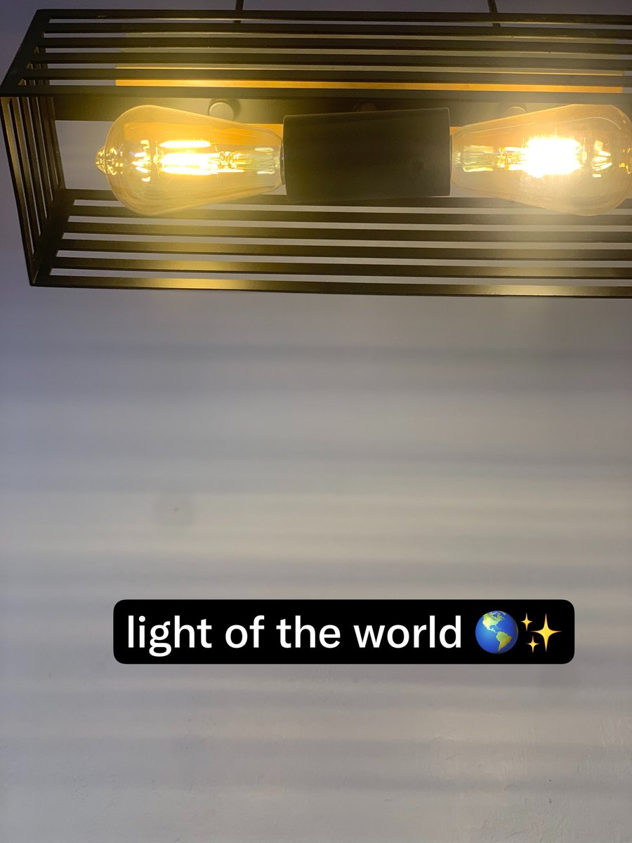 Biollexy25's tweet photo. Shine brighter….. https://t.co/Wlz2pADQQx