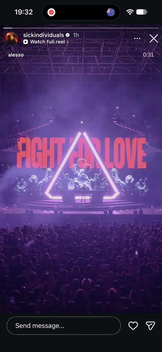 cg_edm's tweet photo. これはどういう意図で引用してるんか？

プログレだから？それともこの曲参加してるのかな？ https://t.co/zOG6UwAdqV