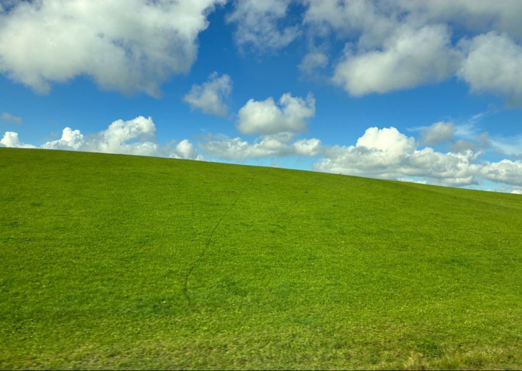 Oyatsu_Co's tweet photo. どこか見覚えのある風景 https://t.co/sFxkjMtwzI