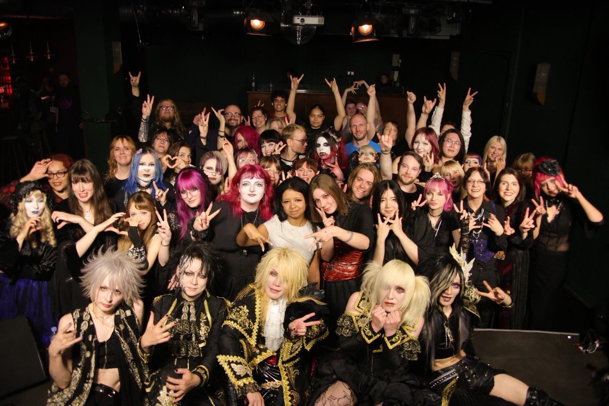 VkBeatsOfficial's tweet photo. Thank you Berlin! Was so a amazing show.  
See you soon again. 

Next stop praque https://t.co/mRXCrQMZJT