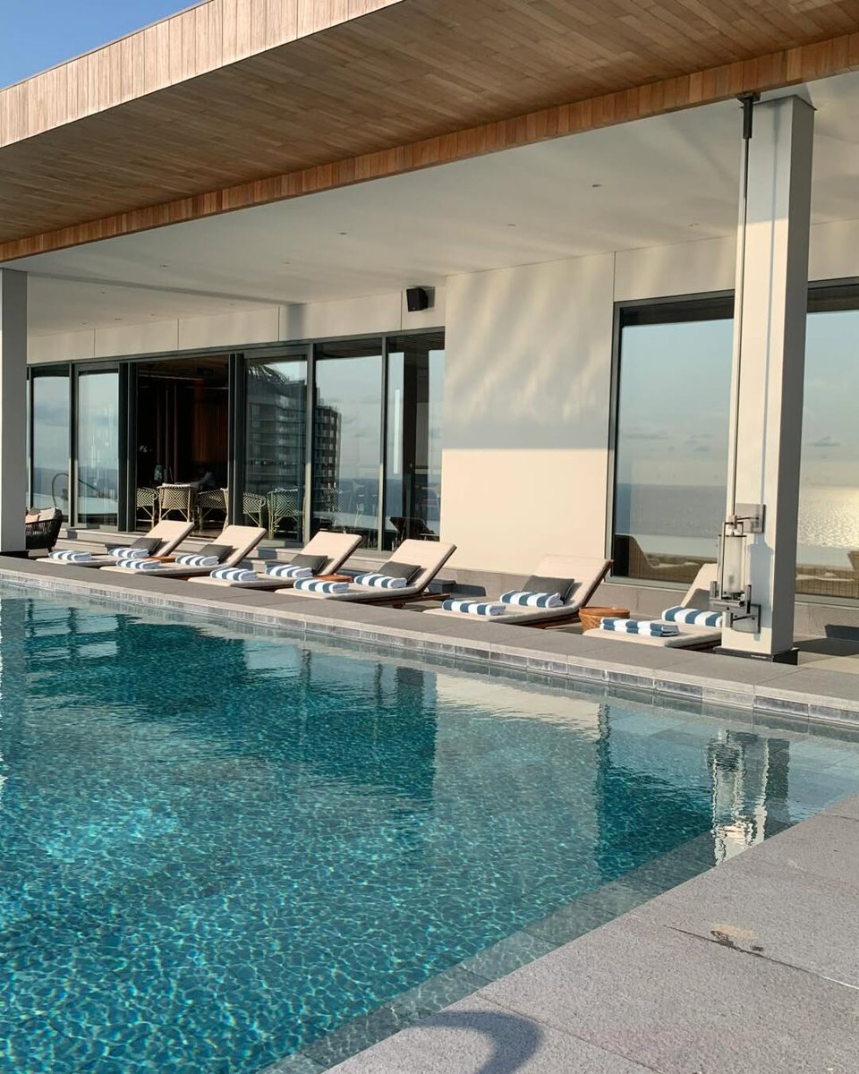moina28's tweet photo. Sky Pool Villa, 3 Days/2 Nights for 2
USD 2, 500

Includes breakfast cruise, 60-minute spa, daily buffet breakfast, lunch and dinner with curated 3-course menus. One voucher only. Valid until August 2026. Advance booking https://t.co/FDGkyc4uGN