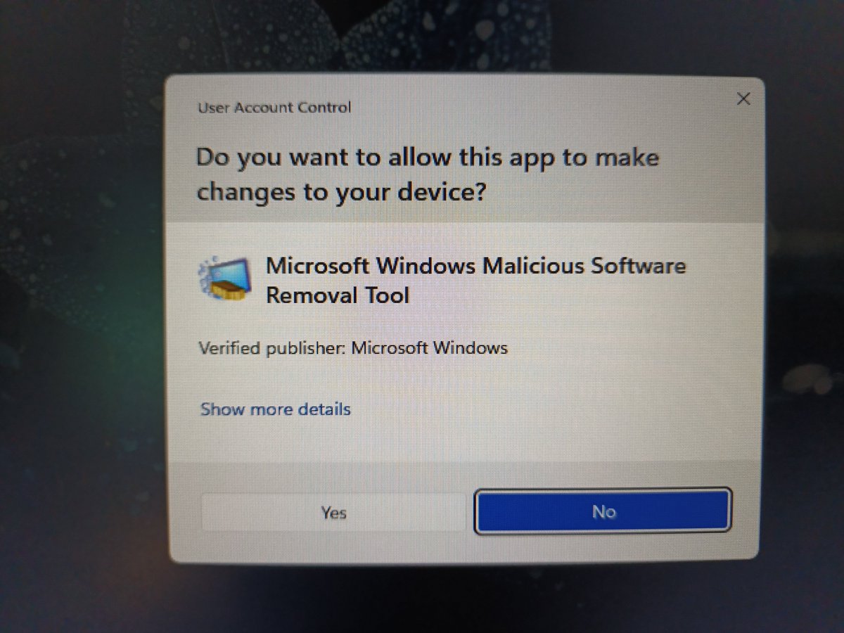 cloudpixberg's tweet photo. Want to remove virus🦠 from your system? Just type this command:
*win+r
*yes
*next
*quick scan=full scan=customized scan
Thanks. https://t.co/kbh3vebK1Q