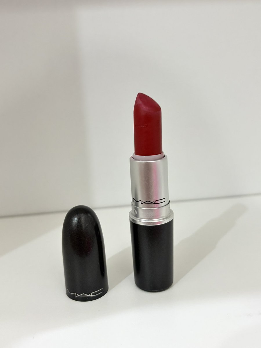 lieii23's tweet photo. ส่งต่อลิปmac สีruby woo  300รสค่า🌺

#ส่งต่อสกินแคร์ #ส่งต่อเครื่องสำอาง #ส่งต่อเสื้อผ้า #ส่งต่อคสอ #ส่งต่อเครื่องสำอางค์ #mac https://t.co/TqP2lAQgzY