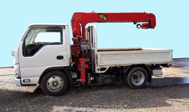 moeruasia01's tweet photo. 新潟で通報「ユニック車で鉄板を持っていこうとしている人がいる」
敷鉄板4枚を盗んだとして、千葉在住のフィリピン国籍を現行犯逮捕　容疑否認「借りるつもりで積んでいた」

千葉から新潟まで鉄板を借りに来た？
他人の鉄板を勝手に？

言い訳まで酷すぎる( ´-ω-) https://t.co/wCfDa3uBQ0