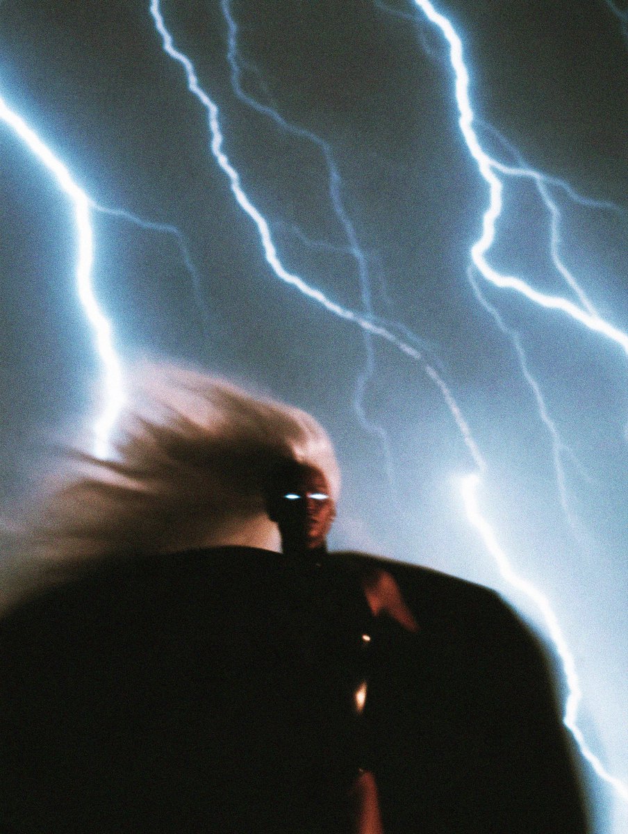 iamnotsrc's tweet photo. storm https://t.co/kKjzcdl4W6