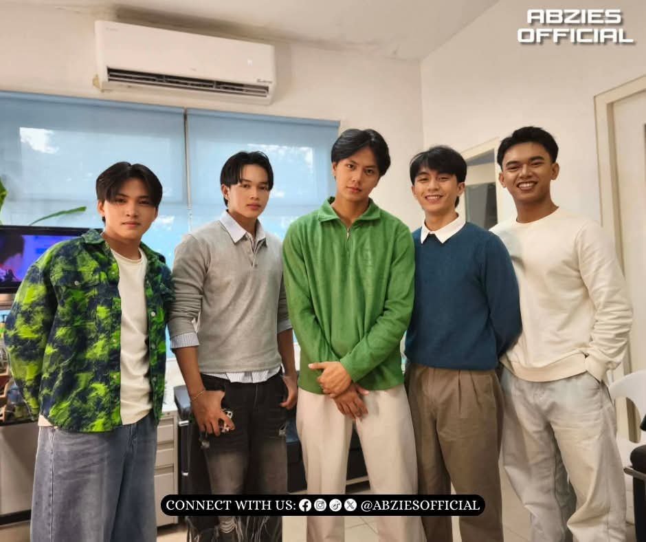 AbZiesOFC's tweet photo. ABZTRACT ON LETTERS &amp; MUSIC! 🖤

Our five are bringing the Nakalutang vibes to NET25! ✨ Get ready for music, stories, and unforgettable moments with AbZtract.

#AbZtractNakalutang #AbZiesOFC #LettersAndMusic #NET25 https://t.co/qXXcbHYKau
