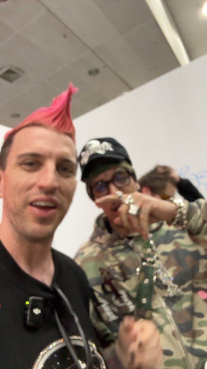 Allaccessusa's tweet photo. π₯ ALL ACCESS USA x FENIX FLEXIN π₯
Turning it all the way up at ComplexCon LA with the legend @fenixflexin! π―π₯
#FenixFlexin #AllAccessUSA #ComplexCon #ComplexCon2026 #LosAngeles #LA #HipHop #WestCoast #Rap #MusicCulture #BehindTheScenes https://t.co/KanUXguvzv