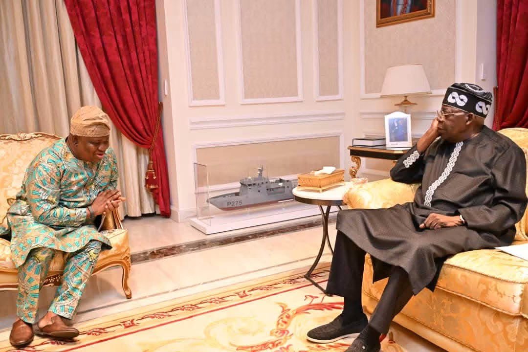 Sen_AdeolaYAYI's tweet photo. We took some time away from our ongoing mobilisation and consultations for our governorship candidacy and the electoral success of all candidates of our great party, the All Progressives Congress (@OfficialAPCNg), to visit our dear President and National Leader, His Excellency, @officialABAT, GCFR, Commander-in-Chief of the Armed Forces of the Federal Republic of Nigeria, following his return from vacation.

The visit afforded us the opportunity to personally appreciate Mr. President for his continued support for Ogun State, particularly towards the landmark $7 billion Gateway Deep Sea Port and Ogun State Blue Marine Special Economic Zone, as well as to discuss other matters of national importance relating to the ongoing implementation of the Renewed Hope Agenda.

We remain confident that the future of our nation is bright. The bold reforms and progressive agenda of our great party under the leadership of President Tinubu are laying a solid foundation for sustainable economic growth, development and shared prosperity for Nigerians.

Also present at the meeting were the Chief of Staff to the President, Rt. Hon. @femigbaja, CFR, and the Governor of Lagos State, Mr. @jidesanwoolu.

We remain committed to the progressive ideals of our party and to working collectively for the continued development of Ogun State and our great country, Nigeria.
